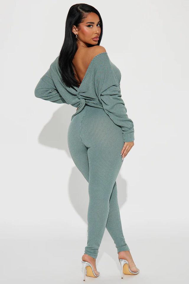 Don't Get Twisted Ribbed Legging Set
