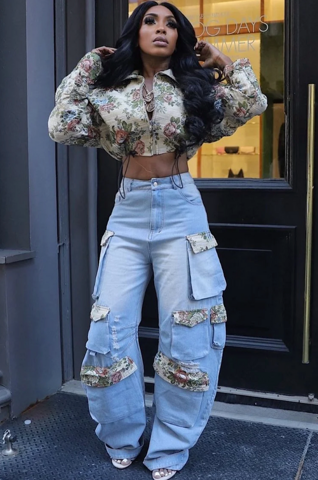 Floral Print Crop Blouse Pocket Washed Denim Pants