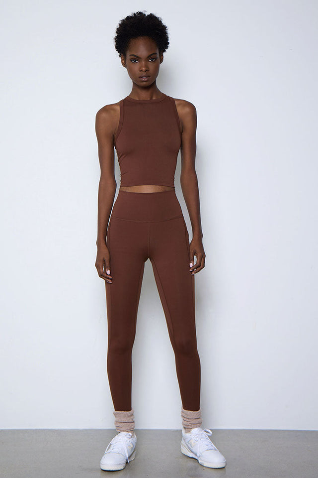 ESSENTIAL LEGGINGS-CHOCOLATE