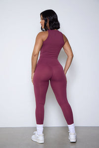 ESSENTIAL CREWNECK CROP-RED WINE