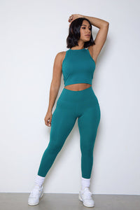 ESSENTIAL LEGGINGS-GREEN