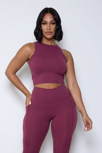 ESSENTIAL CREWNECK CROP-RED WINE