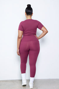 ESSENTIAL LEGGINGS-RED WINE